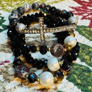Cross Rhinestone And Pearl Bracelet Set